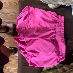 Lululemon hotty hot size 4 pink shorts